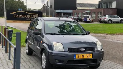 Occasion Ford Fusion Ghia 80 PK (58 kW) 2004 MPV