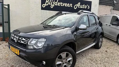 Grijs Occasion 2015 Dacia Duster Prestige SUV | € 7.450 (Eerlijke prijs)