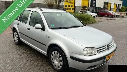 Occasion VW Golf IV Trendline 105 PK (77 kW) 2001 Stationwagen