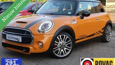 Oranje Gebruikt 2015 Mini Cooper S Business Hatchback | € 17.950 (Eerlijke prijs)