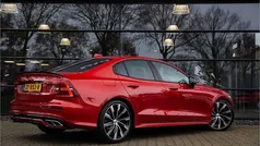 Gebruikt 2019 Volvo S60 Sedan | € 24.950 (Eerlijke prijs)