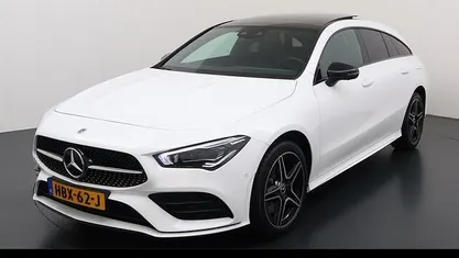 Wit Occasion 2022 Mercedes CLA250 Shooting Brake AMG line Stationwagen | € 32.950 (Eerlijke prijs)