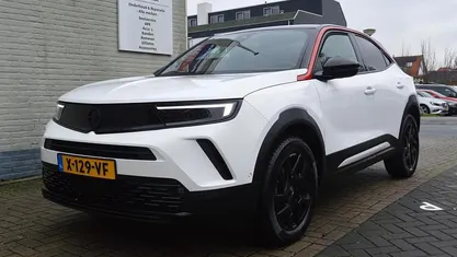 Wit Occasion 2022 Opel Mokka GS Line SUV | € 22.900 (Eerlijke prijs)