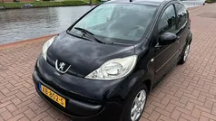 Zwart Gebruikt 2007 Peugeot 107 Hatchback | € 2.499 (Eerlijke prijs)