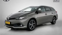 Grijs Gebruikt 2019 Toyota Auris Hybrid Stationwagen | € 18.445 (Eerlijke prijs)