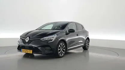Occasion 2022 Renault Clio V Techno Hatchback | € 15.400 (Eerlijke prijs)