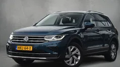 Blauw Gebruikt 2022 VW Tiguan Business+ SUV | € 33.450 (Super prijs)