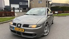 Grijs Gebruikt 2003 Seat Leon Hatchback | € 2.950 (Eerlijke prijs)