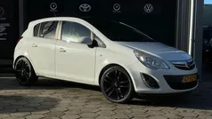 Wit Gebruikt 2011 Opel Corsa Edition Hatchback | € 3.495 (Eerlijke prijs)
