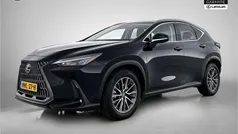 Zwart Gebruikt 2022 Lexus NX450h+ Launch Edition SUV | € 54.950 (Eerlijke prijs)