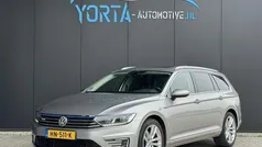 Grijs Gebruikt 2015 VW Passat Highline Stationwagen | € 18.950 (Eerlijke prijs)
