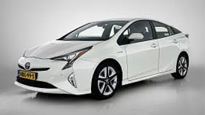 Wit Gebruikt 2017 Toyota Prius Executive Hatchback | € 18.745 (Eerlijke prijs)