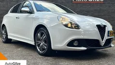 Gebruikt 2016 Alfa Romeo Giulietta Super Hatchback | € 9.850 (Eerlijke prijs)