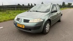 Gebruikt 2003 Renault Mégane II Expression Hatchback | € 699 (Eerlijke prijs)