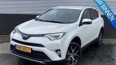 Gebruikt 2017 Toyota RAV4 Style SUV | € 20.799 (Eerlijke prijs)