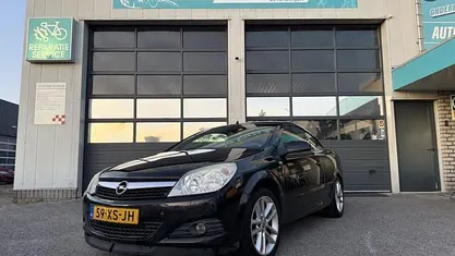 Occasion Opel Astra Cabriolet 140 PK (102 kW) 2007 Zwart Cabriolet
