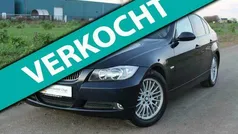 Blauw Gebruikt 2006 BMW 318 Executive Sedan | € 6.945 (Eerlijke prijs)