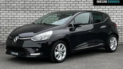 Noir étoilé (gne) Occasion 2017 Renault Clio IV LIMITED Hatchback | € 8.945 (Eerlijke prijs)