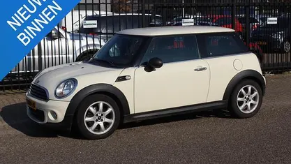 Occasion 2013 Mini ONE Business Hatchback | € 5.950 (Eerlijke prijs)