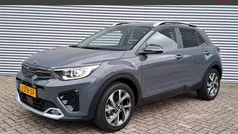 Grijs metallic Gebruikt 2021 Kia Stonic GT-Line SUV | € 20.995 (Eerlijke prijs)