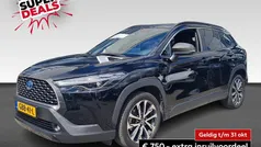 Zwart Gebruikt 2023 Toyota Corolla Cross Style SUV | € 31.930 (Goede deal)