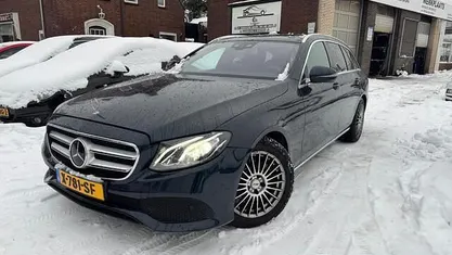 Occasion Mercedes 220 Premium Plus 194 PK (142 kW) 2017 Groen Stationwagen