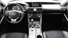 Lexus IS300h