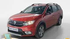 Rood Gebruikt 2019 Dacia Logan MCV MPV | € 11.995 (Eerlijke prijs)