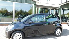 Gebruikt 2018 VW up! move up! Hatchback | € 9.450 (Eerlijke prijs)