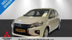Polar white Gebruikt 2024 Mitsubishi Space Star Hatchback | € 13.945 (Eerlijke prijs)