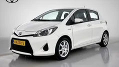 Wit Gebruikt 2013 Toyota Yaris Hatchback | € 10.445 (Eerlijke prijs)