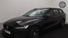 Gebruikt 2024 Volvo V60 Plus Stationwagen | € 42.900 (Eerlijke prijs)
