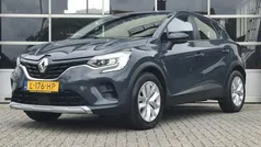 Blauw Gebruikt 2021 Renault Captur Zen SUV | € 17.250 (Eerlijke prijs)