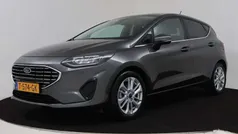 Grijs metallic Gebruikt 2023 Ford Fiesta Titanium X Hatchback | € 18.940 (Eerlijke prijs)
