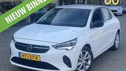 Wit Gebruikt 2023 Opel Corsa Elegance Hatchback | € 16.950 (Eerlijke prijs)