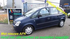 Gebruikt 2004 Opel Meriva Essentia MPV | € 1.249 (Eerlijke prijs)