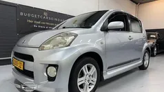 Grijs Gebruikt 2006 Daihatsu Sirion Hatchback | € 2.895 (Eerlijke prijs)