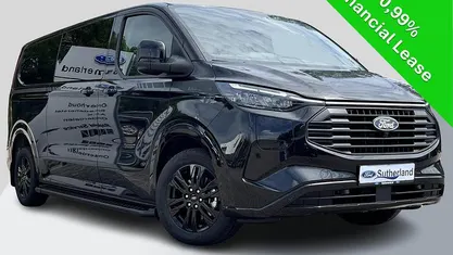 Zwart Nieuw 2025 Ford Transit Custom Platinum Van | € 49.759 (Eerlijke prijs)