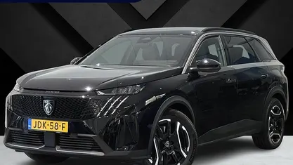Zwart Occasion 2025 Peugeot e-5008 Allure SUV | € 43.990 (Goede deal)