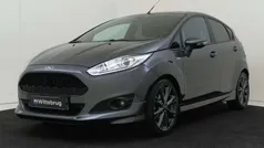 Grijs Gebruikt 2017 Ford Fiesta ST-Line Hatchback | € 11.725 (Eerlijke prijs)