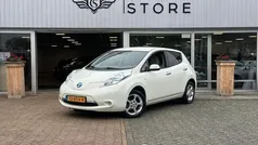 Gebruikt 2011 Nissan Leaf Base Hatchback | € 3.950 (Eerlijke prijs)