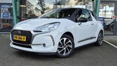 Wit, metallic lak Gebruikt 2017 DS Automobiles DS3 So Chic Hatchback | € 8.999 (Goede deal)