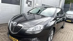 Grijs Gebruikt 2012 Lancia Delta Gold Hatchback | € 3.495 (Super prijs)