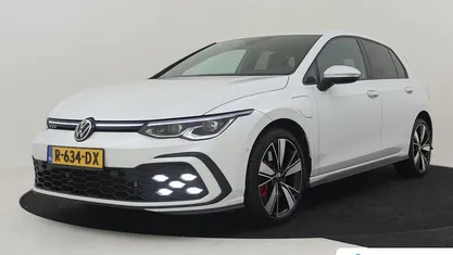 Gebruikt 2021 VW Golf VIII GTE Hatchback | € 26.895 (Eerlijke prijs)