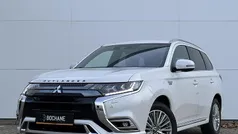 Gebruikt 2021 Mitsubishi Outlander P-HEV Intense+ SUV | € 25.495 (Eerlijke prijs)