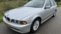 Grijs Gebruikt 2003 BMW 520 Lifestyle Stationwagen | € 3.490 (Eerlijke prijs)