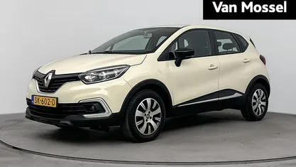 Wit Gebruikt 2018 Renault Captur Zen SUV | € 13.935 (Eerlijke prijs)