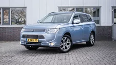 Blauw Gebruikt 2014 Mitsubishi Outlander P-HEV Edition SUV | € 7.950 (Goede deal)
