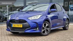 Blauw Gebruikt 2024 Toyota Yaris Hybrid Edition Hatchback | € 25.950 (Eerlijke prijs)