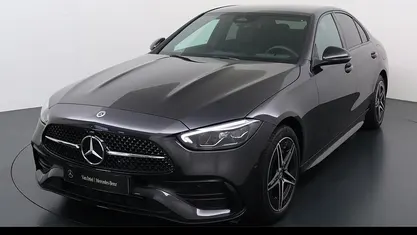 Gebruikt 2024 Mercedes C300e AMG line Sedan | € 50.950 (Eerlijke prijs)